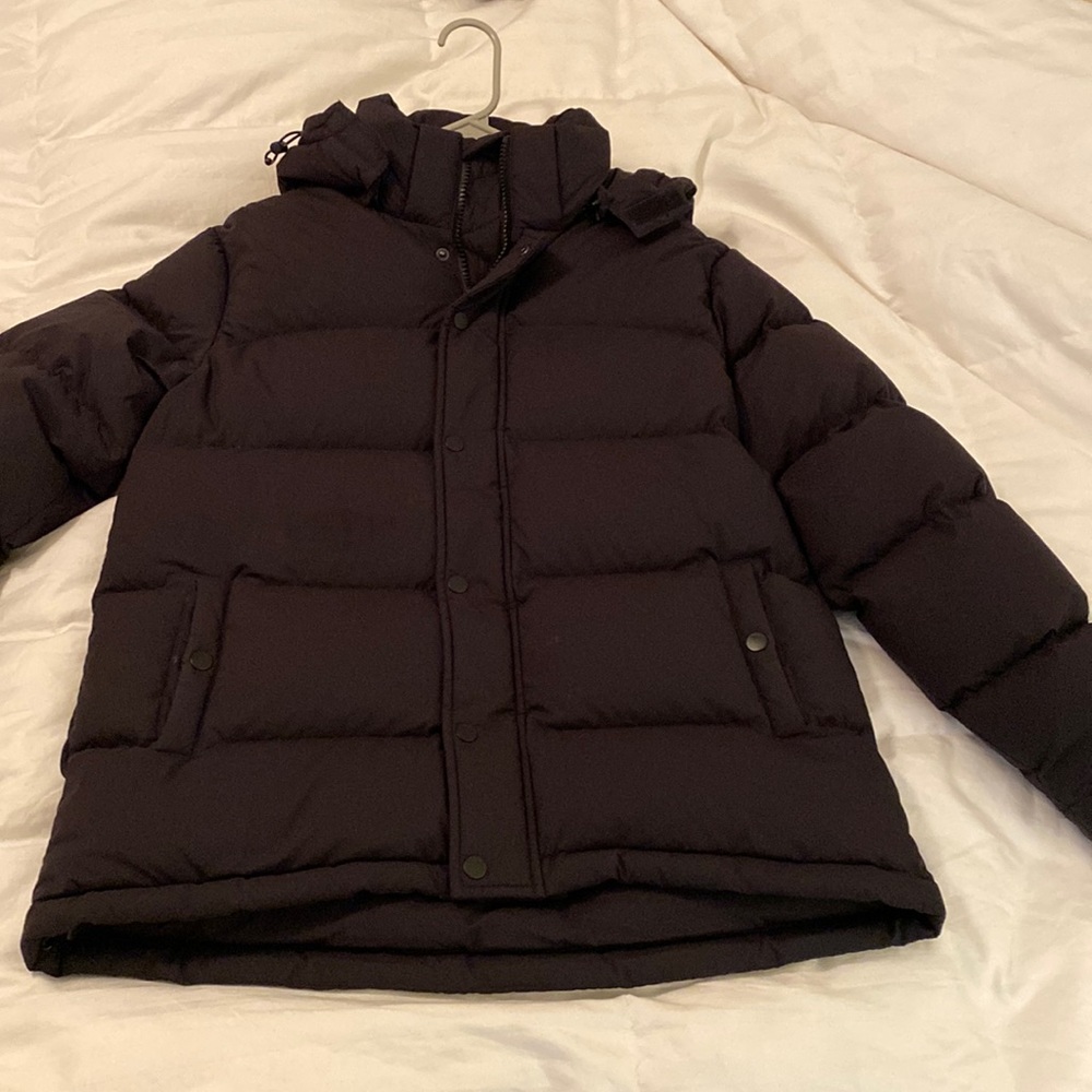 Aritzia Super Puff Black S
